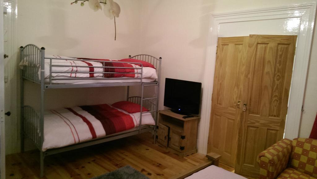 Clarmont Guest House Portrush Zewnętrze zdjęcie