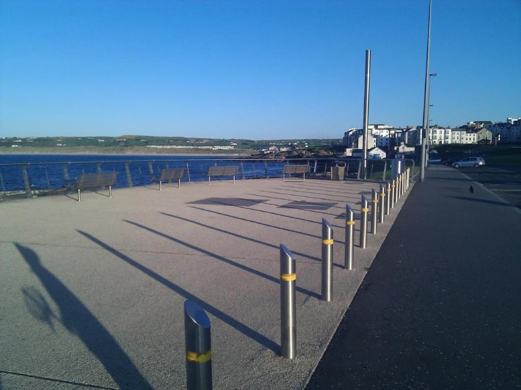 Clarmont Guest House Portrush Pokój zdjęcie
